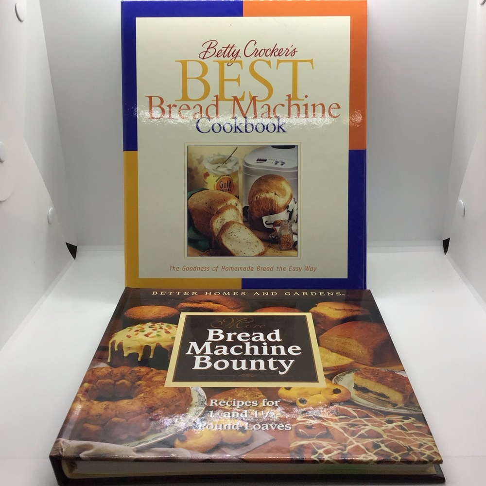 NEW Lot Of 2 HB/SB Bread Machine Cookbooks BH & G Betty Crocker 1st Ed Baking
